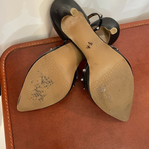 Women’s 11 14th & Union Black Stiletto Heels with Gold Studs‎ and Ankle Strap - Picture 6 of 8